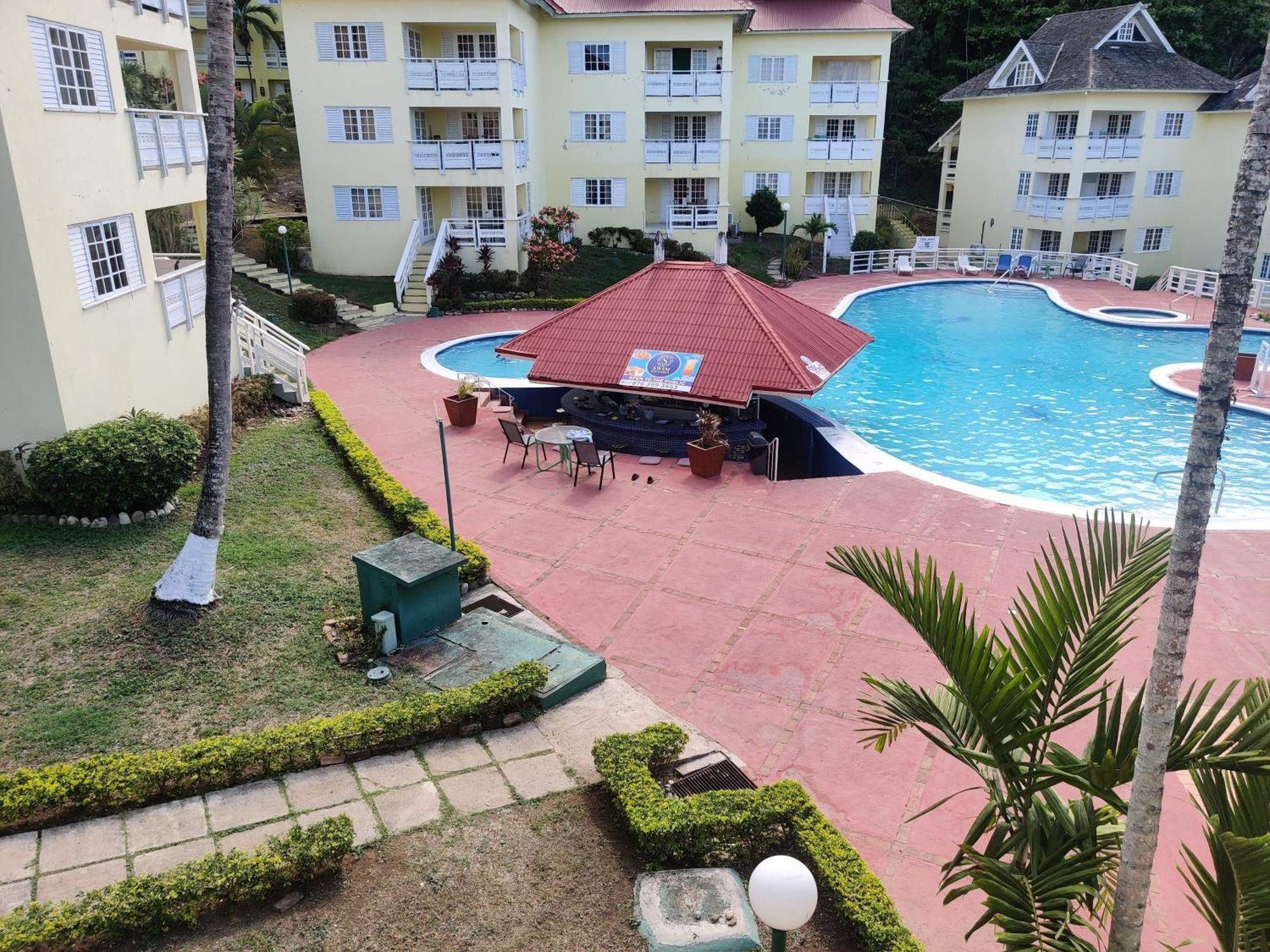 Comfort Zone At The Ridge E17 Ocho Rios Exterior foto